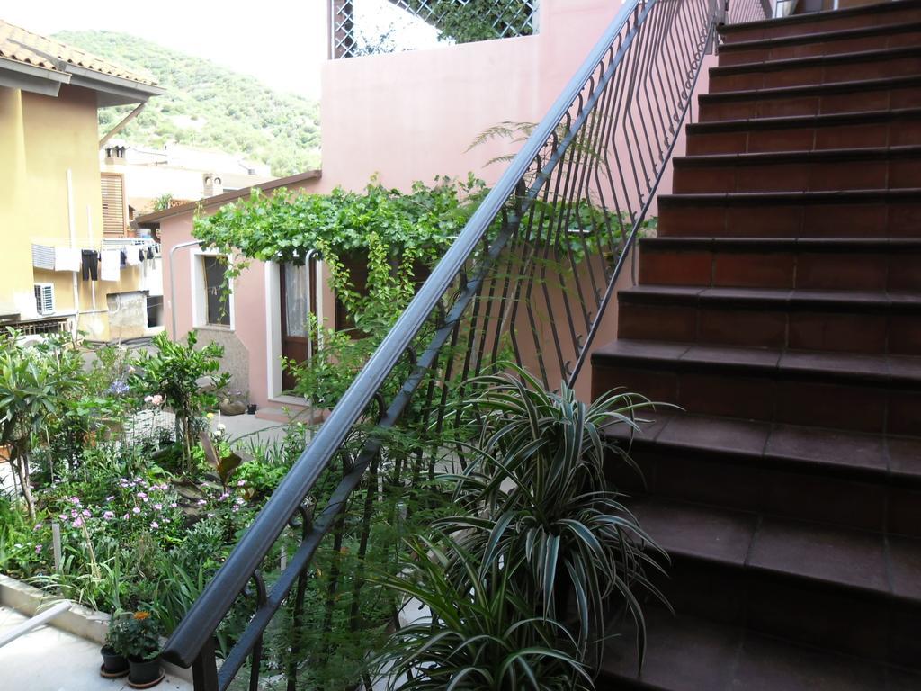 Canne Al Vento Teulada Rom bilde